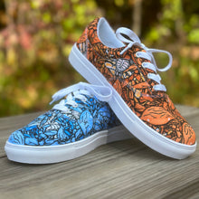 Women’s lace-up canvas