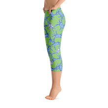 Bushel of Crabs Capri Leggings in Green